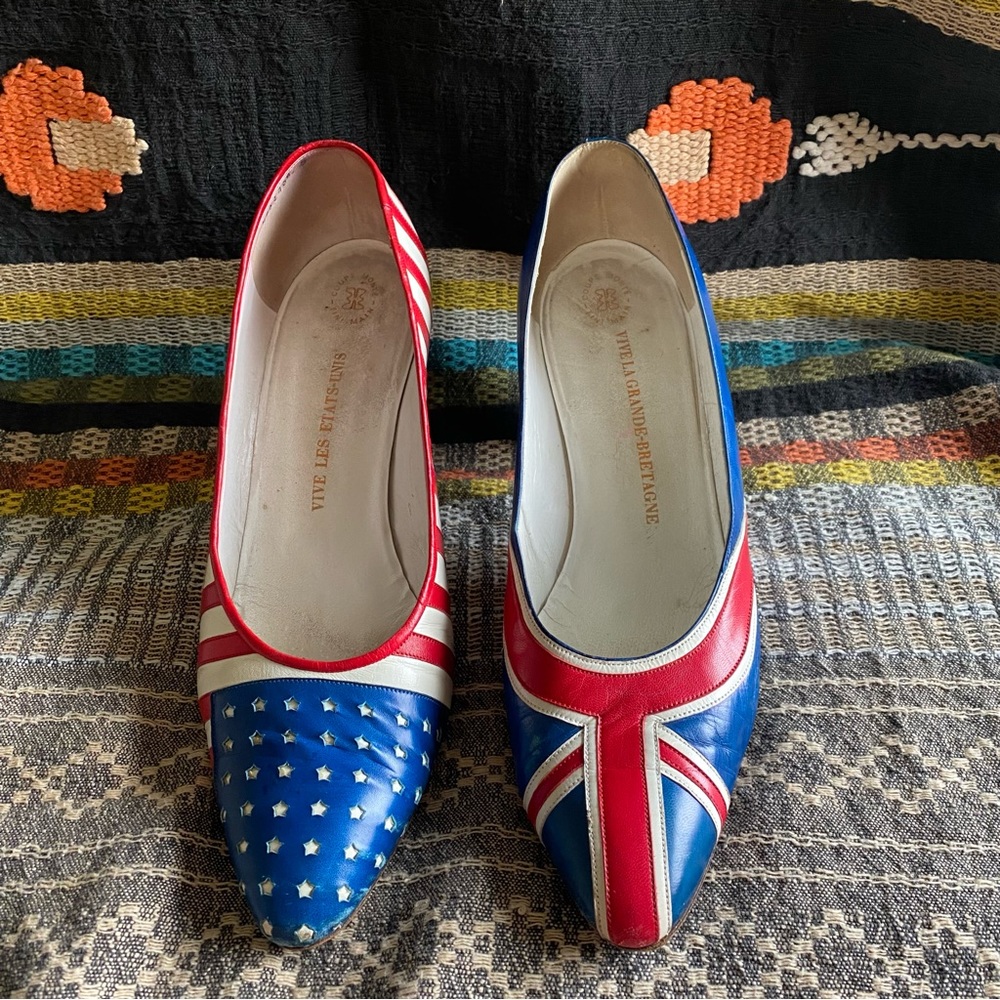 Handmade leather USA Great Britain leather heels size 7.5 unique costume retro